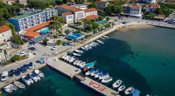 Hotel Lumbarda *** Lumbarda egyénileg