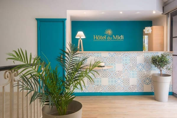 Du Midi Hotel