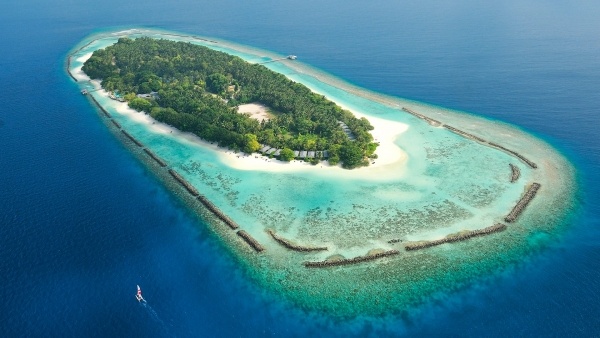 Royal Island Resort & Spa