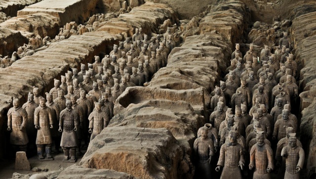 Kínai barangolások: Peking, Xian, Luoyang, Huangshan, Shanghai - 2027. május