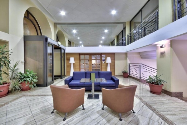 Luna Holiday Complex ***